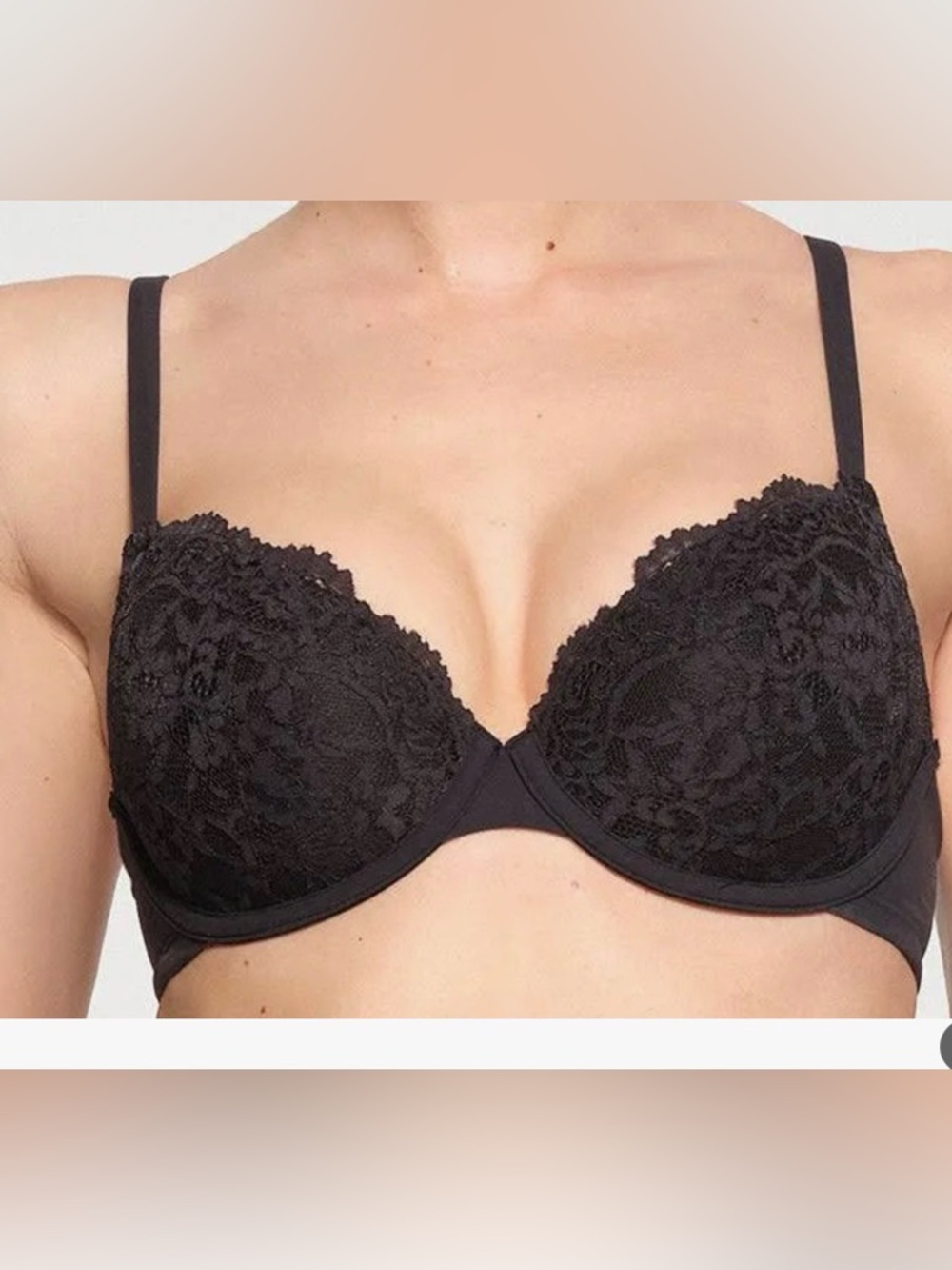 Skims fits everybody lace tshirt bra 32c NWT